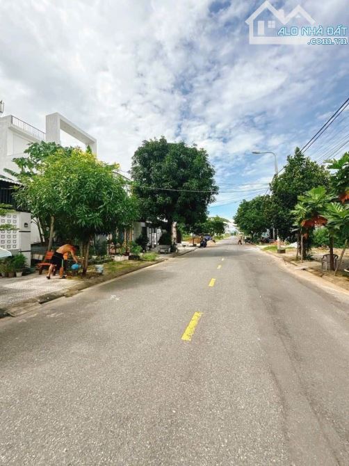 Bán lô đất sạch đẹp 100m2 4.35 tỷ đường 7.5m Lương Khắc Ninh - Hòa Xuân
