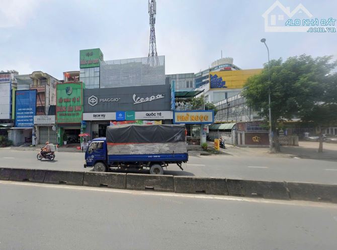 Mặt tiền 572 Nguyễn Oanh Phường 6 Q.Gò Vấp DT 12x20m Kết Cấu 5 Tầng giá 55 tỷ