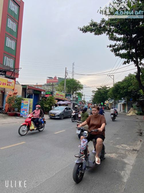 Cấp 4 đúc lửng MTKD Nguyễn Thị Búp, DT 4x35m giá 7,9 tỷTL
