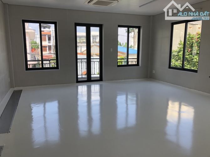 Cho thuê biệt thự quận Thủ Đức . HXT đường 19 ,sau lưng Gigamall P Hiệp Binh