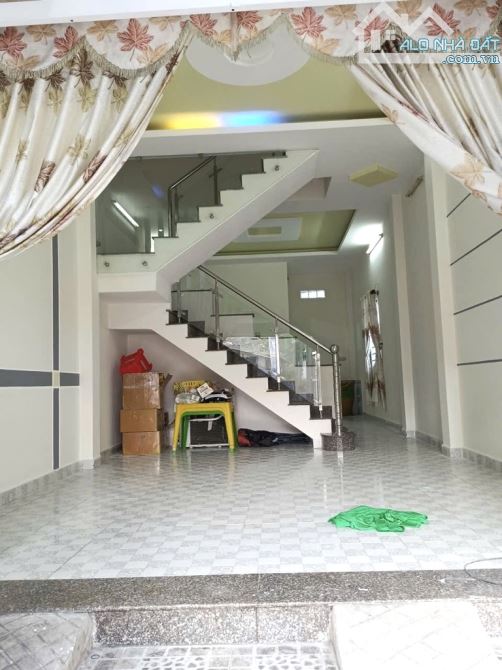 🏡 Siêu phẩm chỉ 4tỷ 4x15m nhà 2 tầng, hẻm xe hơi 1 trục. Gần Dương Thị Mười.