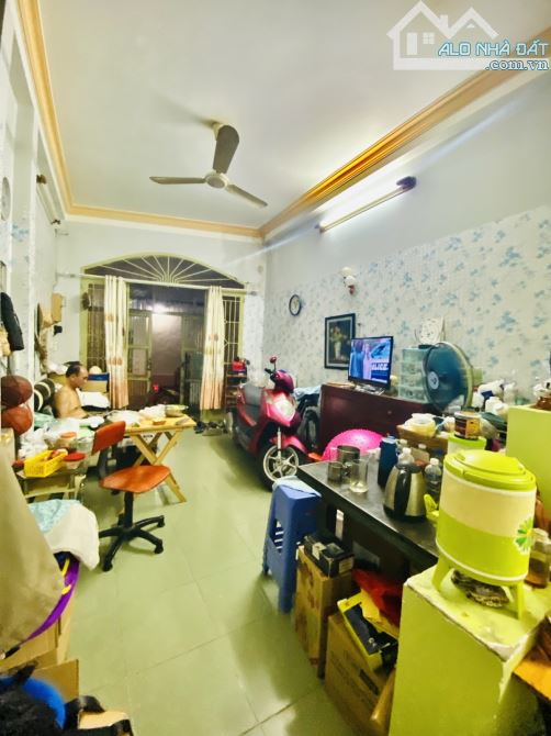 PHÚ NHUẬN SÁT Q1, 54M2, 2 TẦNG, 3PN, 3WC HƠN 6 TỈ THƯƠNG LƯỢNG.