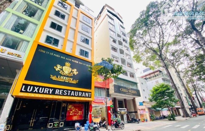 Bán khách sạn 21 Bùi Thị Xuân - Bến Thành 8x17 - 8 Lầu - HĐT 12000$/tháng - giá 120 tỷ TL