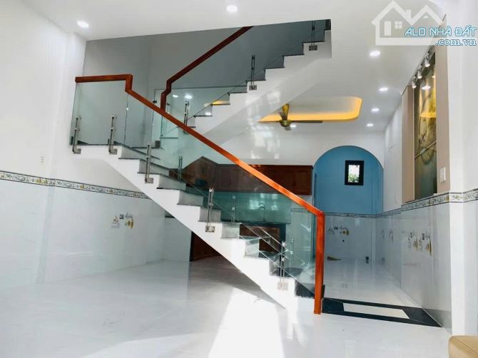 TÂN PHÚ –TÂN KỲ TÂN QUÝ- NHÀ 2 TẦNG BTCT – HẺM XE TẢI THÔNG –(4.5 × 11.8m)- 4 TỶ 9 TL