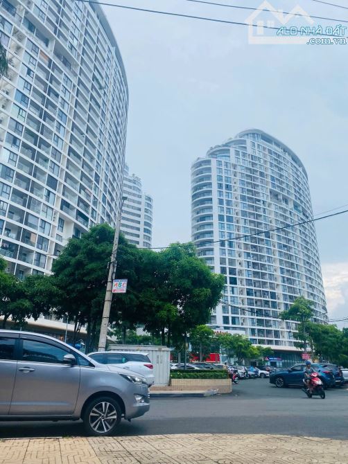 BÁN NHÀ TÍNH ĐẤT CHÍ LINH 1 - PHƯỜNG 10 - DT 90M2 NGANG 5.4M * 16.8M - GIÁ 7.7 TỶ