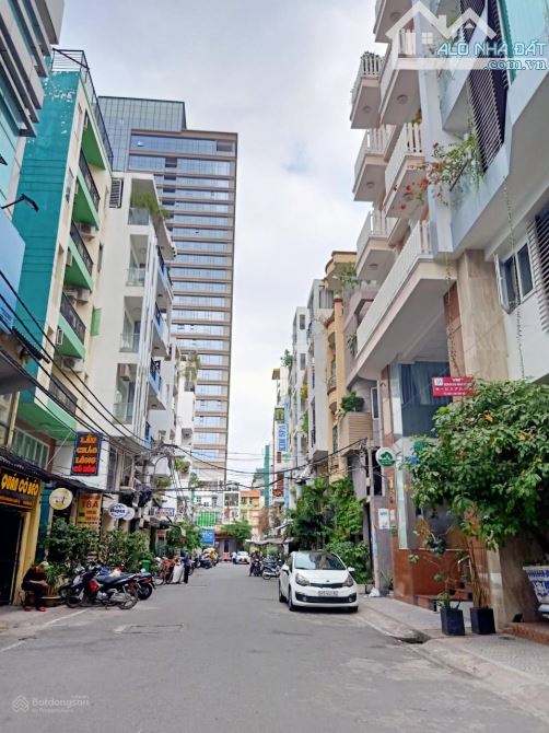 Hẻm Xe Hơi Nguyễn Gia Trí, P25, Bình Thạnh. DT: 9x20m, 2 Tầng Giá Bán Chỉ 30 Tỷ