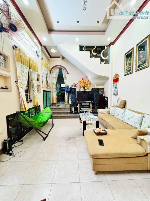 ÁN NHÀ BÌNH THẠNH-SÁT QUẬN1 DT 54M2 5 TẦNG- 6 PHÒNG CHO THUÊ 30TR/THÁNG - Nhà 54m2 sát mặt