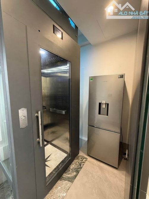 🏡 SIÊU PHẨM BỒ ĐỀ – HỒNG TIẾN, 32M², 6 TẦNG, THANG MÁY, Ô TÔ ĐỖ CỬA – 12 TỶ
