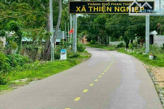 Đại Hạ Giá-Nhiều đất Sào-Mặt tiền đường 715-Mũi Né(Thiện Nghiệp)-Lâm Đồng