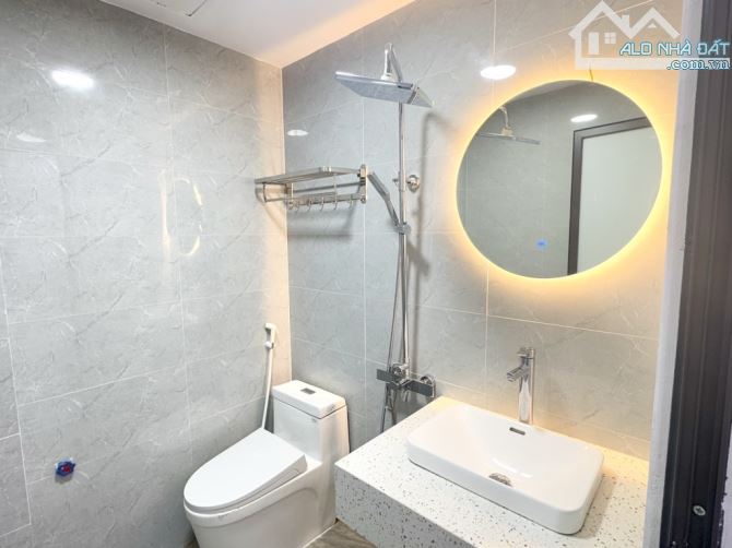 VIP! Nhà mới Minh Khai 5 tầng thang máy, 5 ngủ đủ công năng giá nhỉnh 9 tỷ