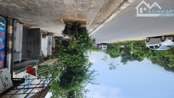 Bán đất tặng dãy nhà trọ Kim Nỗ. Ngõ thông ô tô, 20m ô tô tránh. Chỉ 8x tr/m