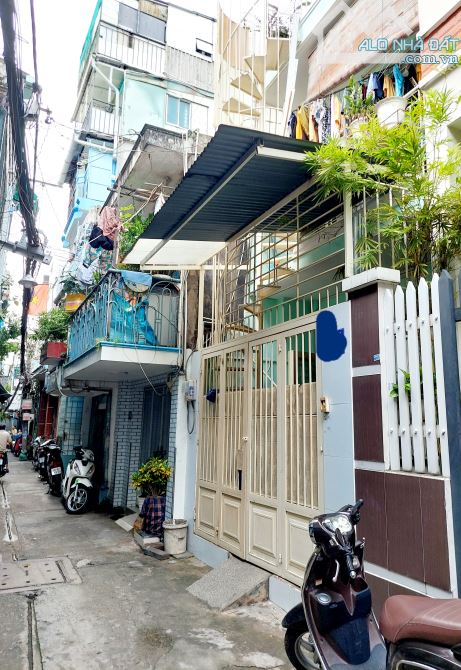 Nhà hẻm 4m, DT 86m, 9PN, ngay UNBD Bình Thạnh, chủ gấp bán chỉ nhỉnh 9t