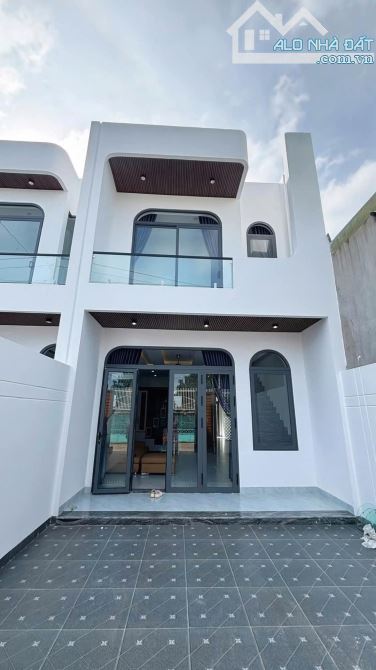 NHÀ LẦU MỚI TOANH SỔ RIÊNG NGAY KHU CÔNG NGHIỆP TAM PHƯỚC, TP BIÊN HOÀ CHỈ TỪ 800TR