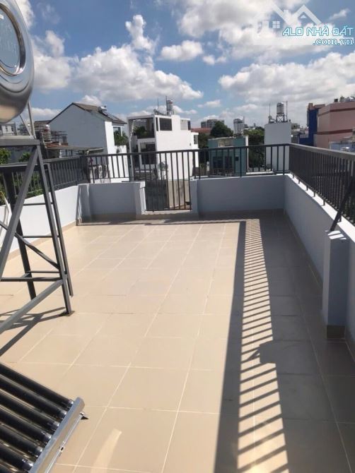 MẶT TIỀN KINH DOANH NGUYỄN OANH GV DT100 m2 25 TRIỆU/THÁNG