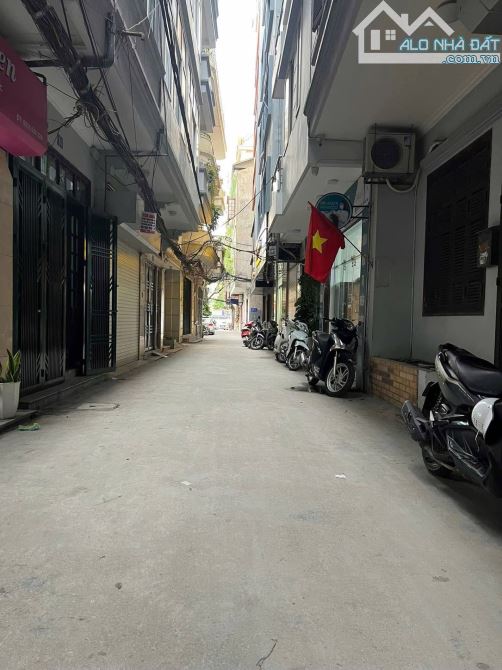 Nhà hiếm Nguyễn Chí Thanh 49m2x5 tầng gara ô tô giá 21 tỷ