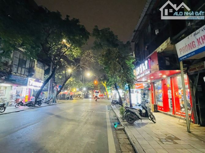 🌟Hoa Hậu Phố Cổ! Hàng Bông_Hoàn Kiếm_Tầng 3_View phố_ 60m2 2pn 2wc chỉ 4,99 tỷ🌟