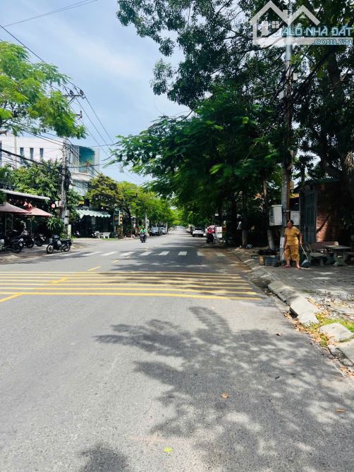 HẠ 2 TỶ - BÁN GẤP NHÀ 2 TẦNG 176M2 NGANG 7,5M - MẶT TIỀN NGUYỄN DUY TRINH, HÒA HẢI, NHS