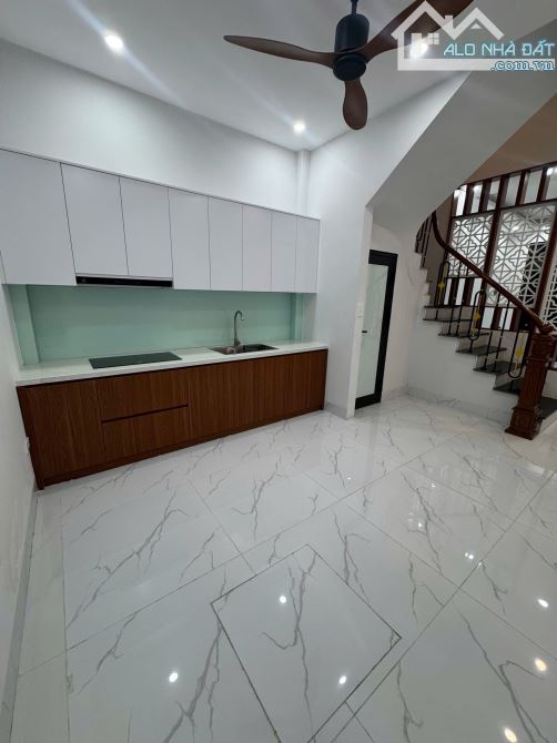 Bán Nhà 4 Tầng phố Hưng Phúc- Hoàng Mai 48M- Nhỉnh 7 tỷ(TL)