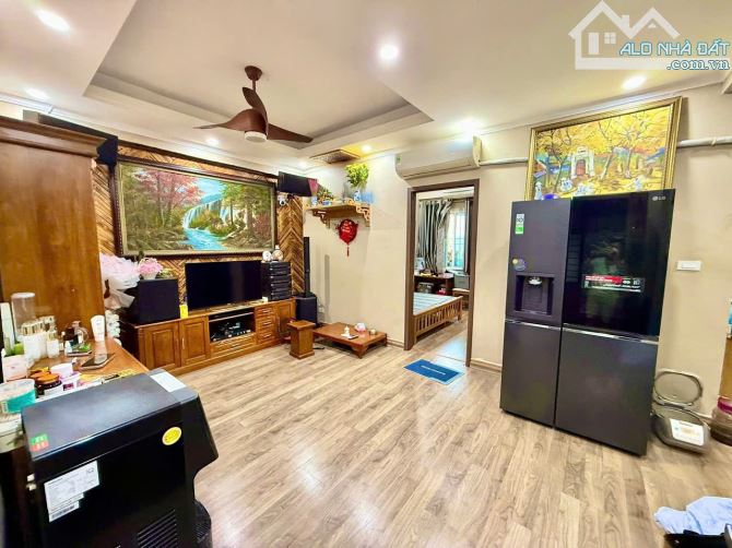 🌟Chung cư mặt phố phố B10 Kim Liên_Đống Đa_65m2 2pn 2wc chỉ 6,5 tỷ🌟