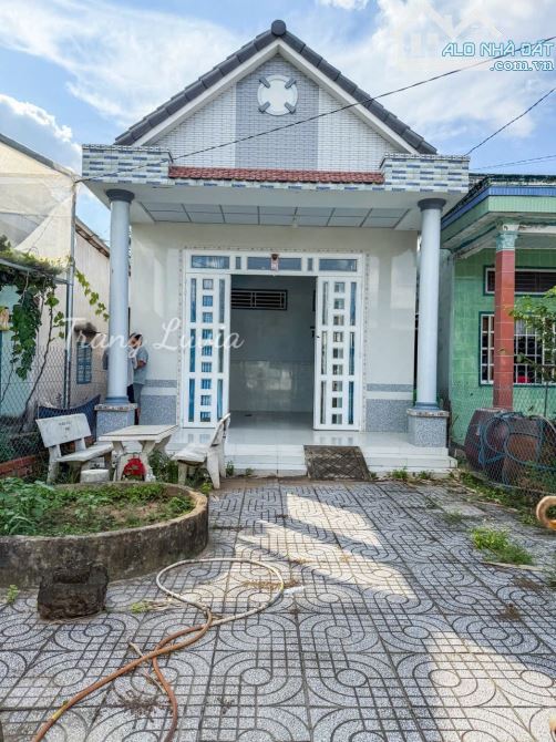 BÁN NHÀ DIỆN TÍCH RỘNG GIÁ RẺ GẦN CẦU GIÁO DẪN