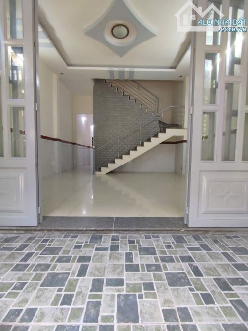 Nhà Liên Khu 5-6, Bình Tân - 5.1 tỷ ​Bán nhà 70m² (5x14m), 2 tầng, 3PN.3WC Vị trí đẹp