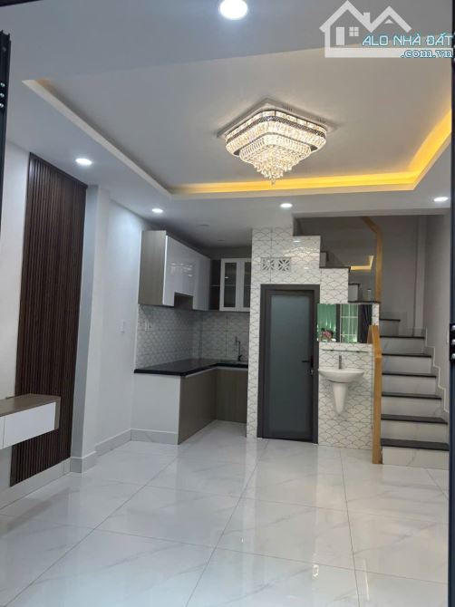 BÁN NHÀ MỚI XINH BÙI ĐÌNH TUÝ, BÌNH THẠNH – GIÁ CHỈ 4,5 TỶ