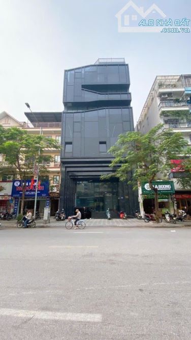 Bán đất MP Hai Bà Trưng xây tòa 8-9 tầng Văn phòng, Khách sạn, 202m2- MT:6m- 89 tỷ