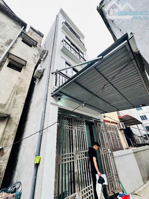BÁN NHÀ NHÂN MỸ – NHÀ MỚI XÂY, NGÕ Ô TÔ CÁCH 10M, SỔ ĐỎ NỞ HẬU ĐẸP
