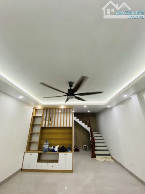Nhà Trung Tâm Trâu Quỳ-Gia Lâm 3tầng đầy đủ công năng sát HVNN tiện ích