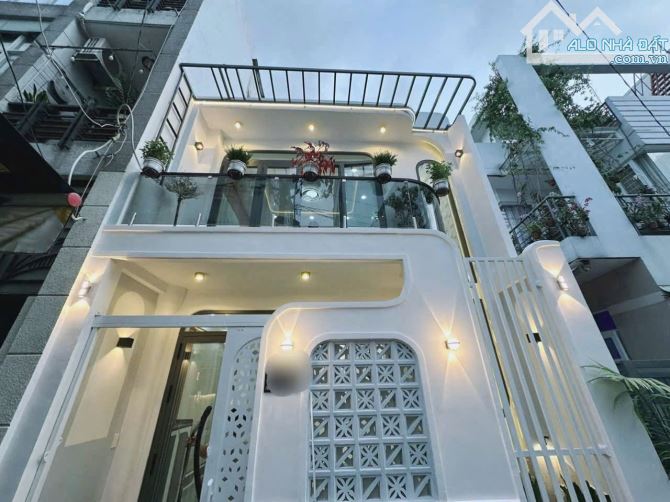 6.35 tỷ - bán nhà sát MT Phan Văn Trị gần Bà Chiểu - DT 5mx7m- 3PN full NT
