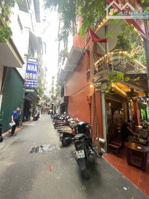 💥Siêu phẩm mặt phố Vương Thừa Vũ - Lô góc, vỉa hè rộng, đang kinh doanh cafe cực đông💥