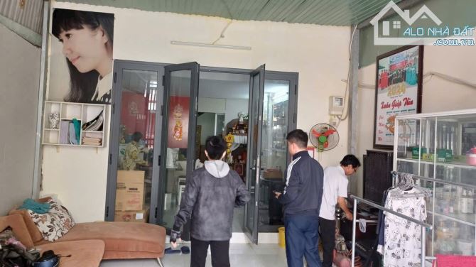 Nhà Mặt Tiền Thạnh Lộc 16 _ ngang 4.8 * 18