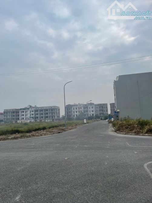 Cần bán gấp 2 lô liền khu đô thị Tùng Bách, Quế Võ, Bắc Ninh