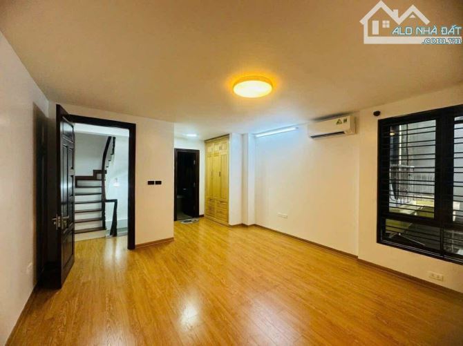 SIÊU PHẨM HỒNG ĐÔ - LÊ QUANG ĐẠO - SÁT ĐƯỜNG ĐUA F1 - GIÁ CHỈ 7.X T