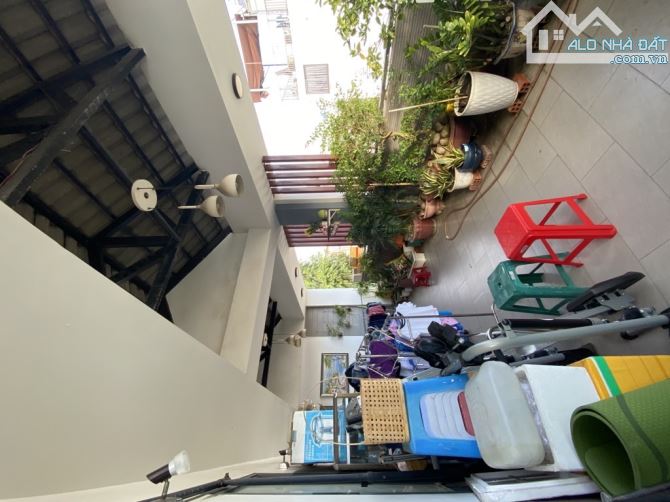 🔥 NHÀ ĐẸP TRUNG TÂM PHÚ NHUẬN – GẦN TRƯỜNG SA, 5 TẦNG KIÊN CỐ, 65m2, 9PN. GIÁ: 12,9 TỶ🔥