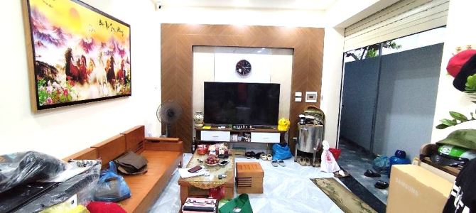 BÁN NHÀ BÁT KHỐI 40M2, 5 TẦNG NGÕ NÔNG, Ô TÔ ĐỖ CỔNG, 6.7 TỶ.