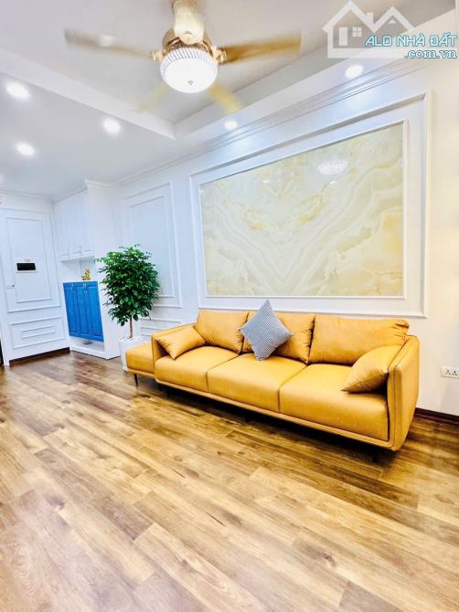 Chung cư BTL Thủ Đô - 3 ngủ - ô góc - view đẹp - giá chỉ 4.xx tỷ