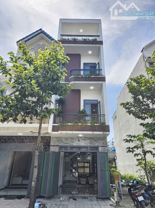 Bán nhà 1 trệt 2 lầu KDC Phú Hồng Thịnh 8, p.Bình Chuẩn, Tp.Thuận An chỉ 4tyy850 TL M7769