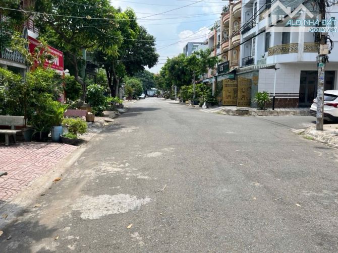 BÁN NHÀ ĐẸP 3 TẦNG AN LẠC AN DƯƠNG VƯƠNG 96M2 ĐƯỜNG 10M THÔNG NHIK 6 TỶ