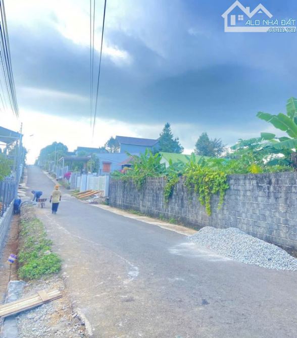 💯BÁN ĐẤT HẺM LÊ PHỤNG HIỂU, LỘC TIẾN, PHƯỜNG 3 BẢO LỘC.👉NGANG 12.7m
