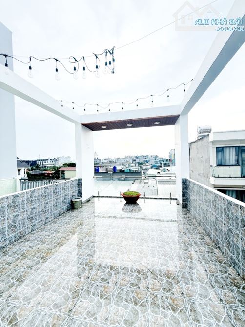 Siêu Phẩm HXH TÔ NGỌC VÂN - QUẬN 12 - Giáp GÒ VẤP - 3 Tầng - 4.2m × 14m - 5.x TỶ