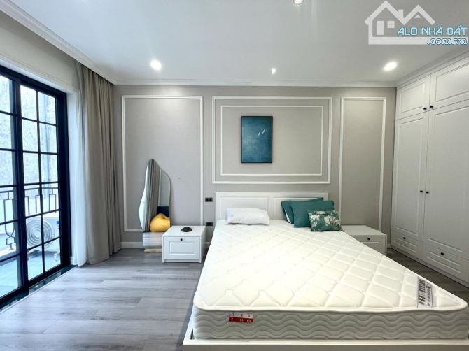 NHÀ VIEW HỒ TÂY – PHỐ QUẢNG KHÁNH – 3 THOÁNG – Ô TÔ ĐỖ CỔNG – 5m RA HỒ