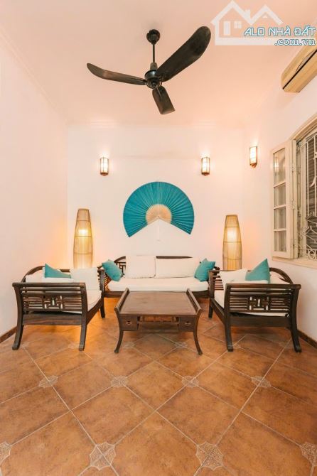 BIỆT THỰ NGHI TÀM, TÂY HỒ - 92M2 - 5 TẦNG - MT 6M - 21.5 TỶ - 30M RA Ô TÔ - KO QUY HOẠCH
