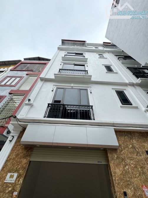 ✅ hàng hiếm Lê trọng tấn La Khê hà đông lô góc 34m xây 5 tầng thang máy,mới cóng