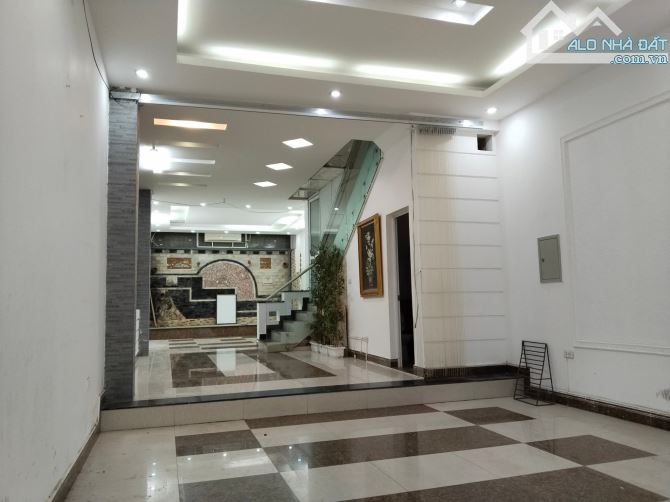 TRUNG TÂM MỘ LAO - NGUYÊN CĂN LÀNG VIỆT KIỀU CHÂU ÂU