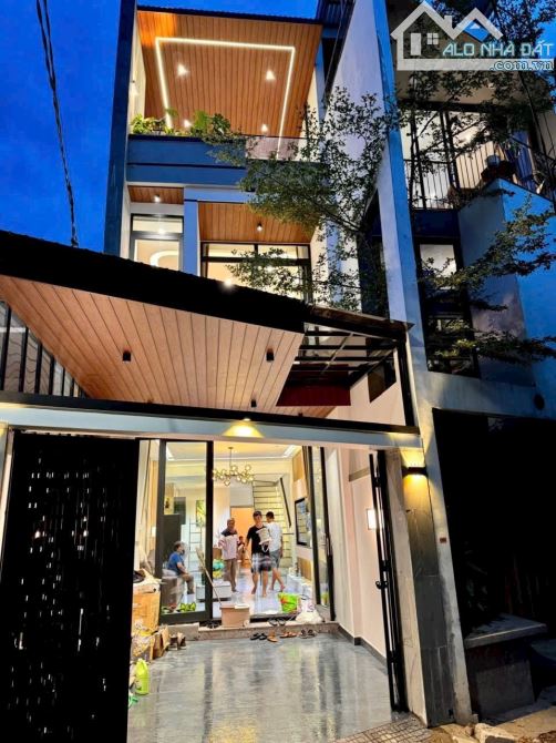 🏠🏠NHÀ 3 TẦNG KIỆT OTO AN DƯƠNG VƯƠNG, TP HUẾ