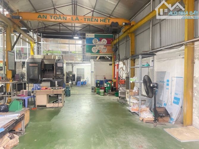 Bán đất khu 31ha, Gia Lâm 145m sẵn nhà xưởng, vỉa hè, đường ô tô tránh, thông kinh doanh