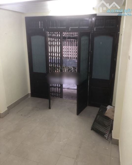 Cho thuê nhà Quan Nhân, Thanh Xuân 5tầng 3PN  3WC 6,5tr/ tháng