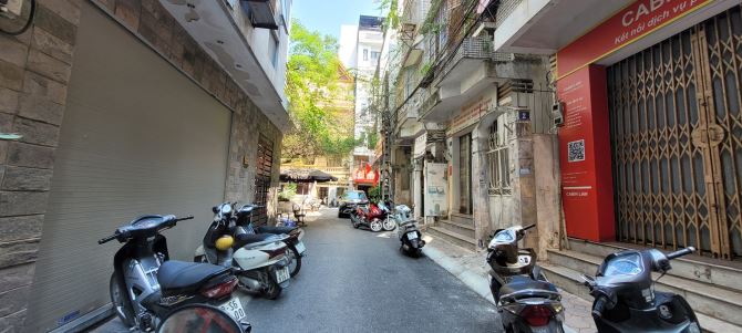 Cho thuê nhà riêng  Nguyên Hồng ,Đống Đa DT 60m  x 4 tầng ,ô tô 16tr/tháng
