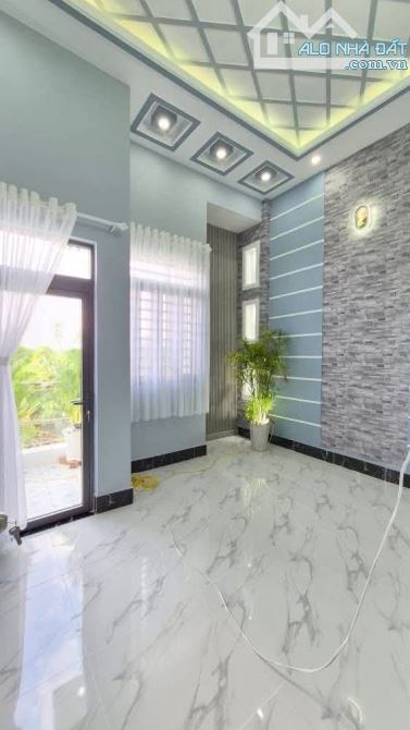 Bán  Nhà Trệt Lầu Mới Hoàn Thiện 4P Ngủ - Cách Bv Số 10 và Kdc Ecopak và QL 1A chỉ 500m, - 10